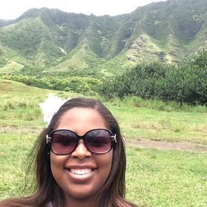 Meet your Posher, Briana