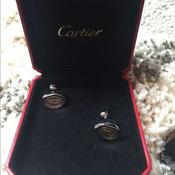 Cuff links