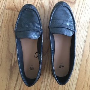 H&M black loafers flats