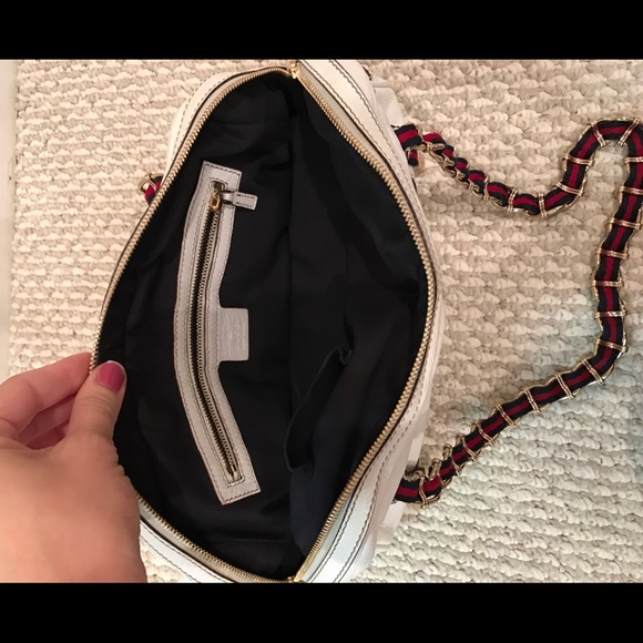 Gucci Cruise White Chain Handbag - Picture 4 of 4