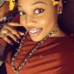 Meet your Posher, Valery