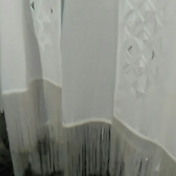 New lower Price! NWT White Fringe Kimono - Picture 3 of 4