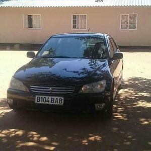 Meet your Posher, Morapedi