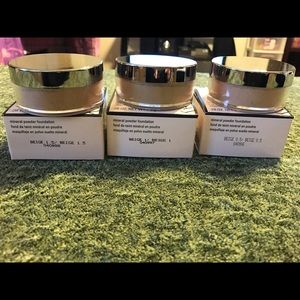 Mary Kay mineral powder foundation