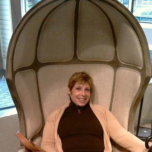 Meet your Posher, Melanie