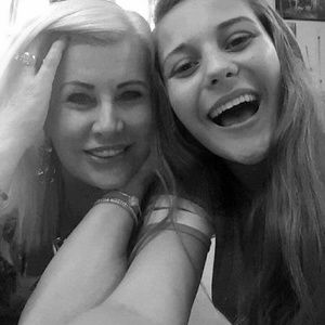 Meet your Posher, Louann