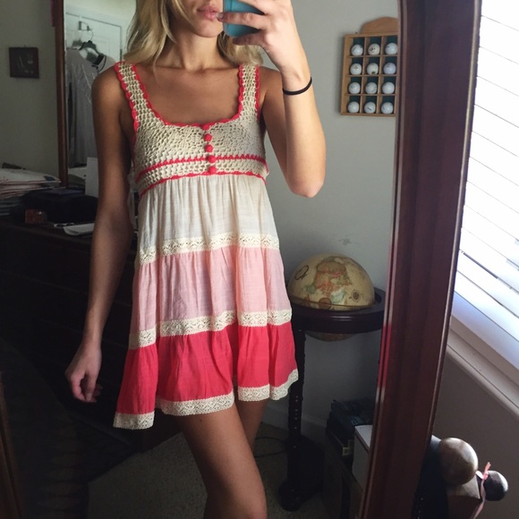 Colorful Tunic Top - Picture 3 of 3