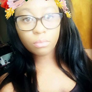 Meet your Posher, Tanisha