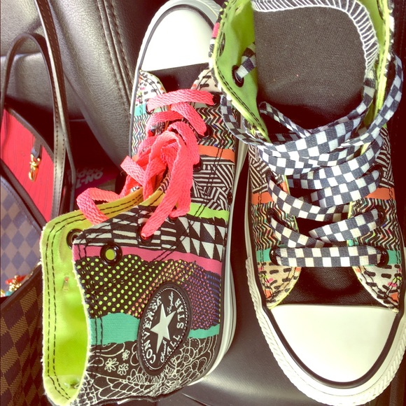 Custom-made Converse from Urban Outfitters - Picture 1 of 4