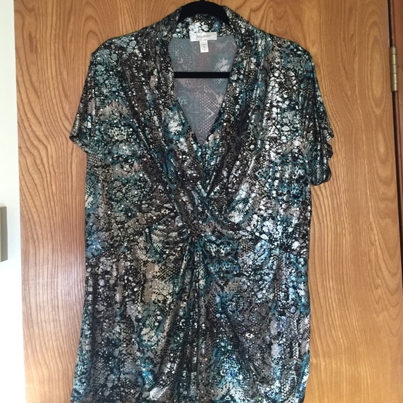 Sparkely animal print top