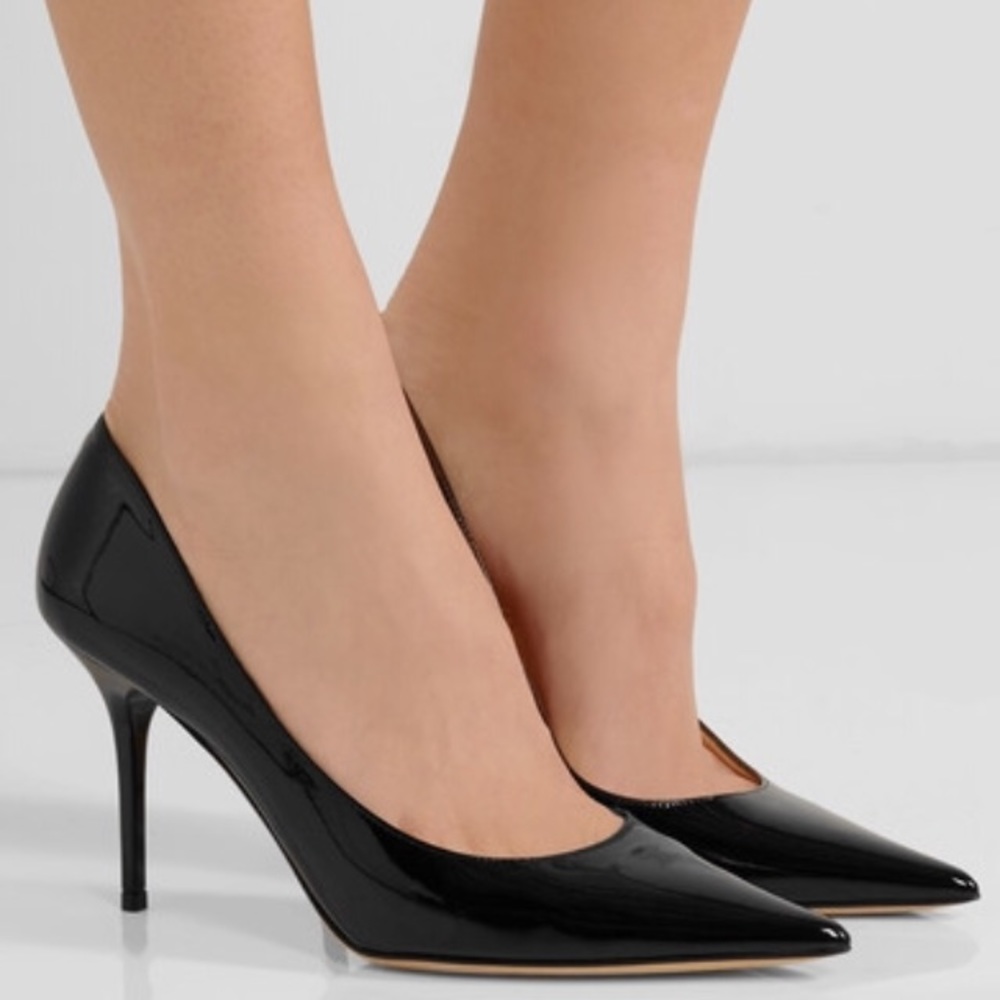 JIMMY CHOO 💗✨ Blk patent leather.
