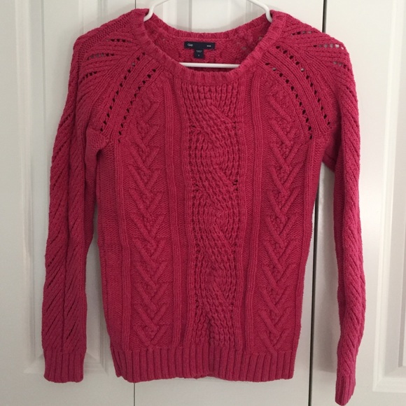 GAP Sweaters - Cable knit Gap Sweater