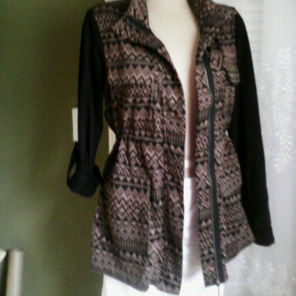 Light Utility Jacket - image 3