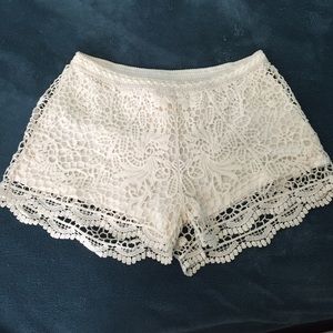 💗 Feminine lace shorts 💗