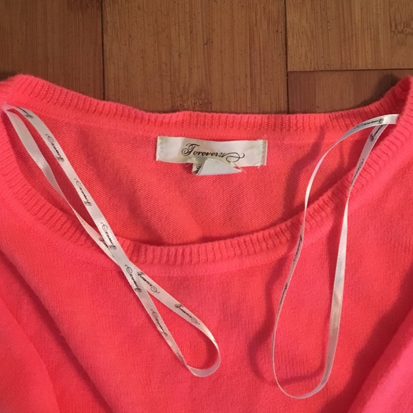 Forever 21 Coral Sweater - Picture 3 of 3