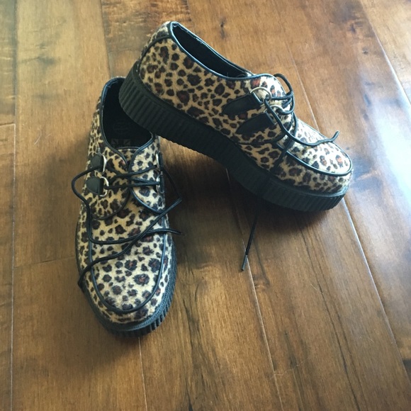 Leopard Tuks brand new !