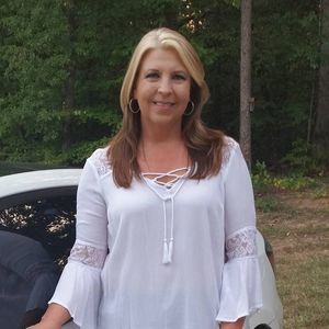 Meet your Posher, Pam