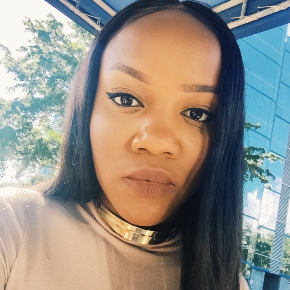 Meet your Posher, Neisha