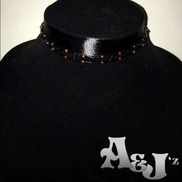 ✨NEW✨ Choker Halloween Inspired 🎃👻 - Picture 1 of 2
