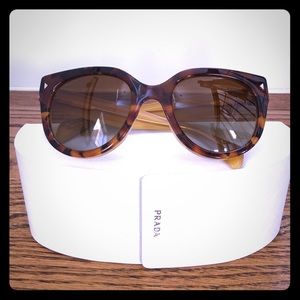 Prada Polarized Cat eye Tortoise Sunglasses