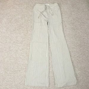 Wide Leg Mango Pant