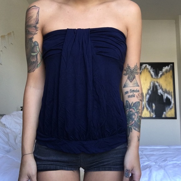 Strapless top