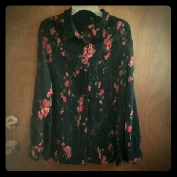 Vintage long sleeve black &  floral top
