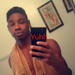 Meet your Posher, Romello