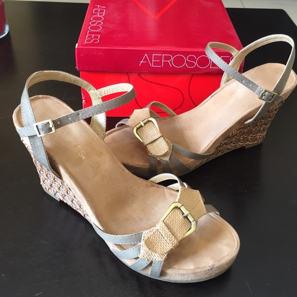 Plush Around Green Fabric AEROSOLES Wedge 4"