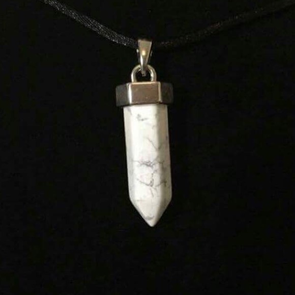 ✨NEW✨ Choker - Picture 1 of 3