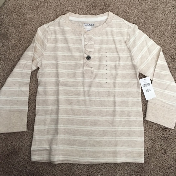 Toddler Boys long sleeve shirt. Size 3t