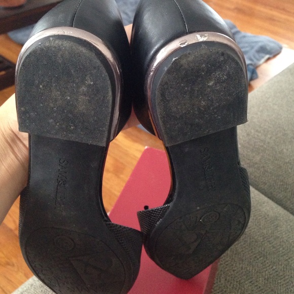 ❌ SOLD ❌ Sam & Libby black d'orsay flats - Picture 4 of 4