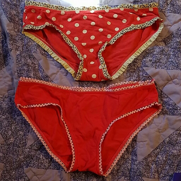 Victoria's Secret hip hugger panties