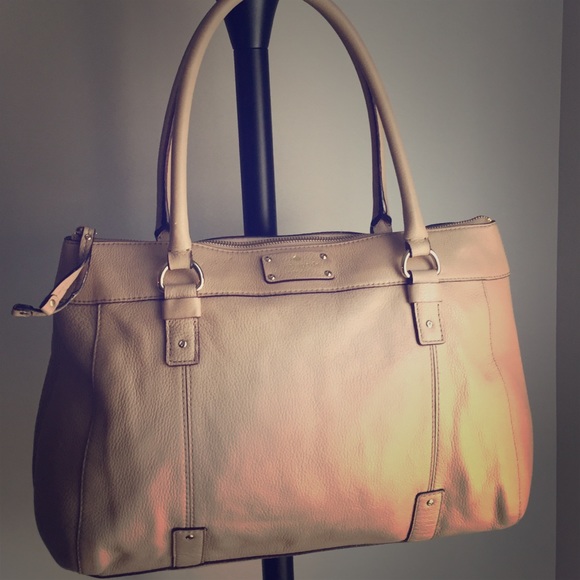 Cream Kate Spade purse