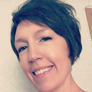 Meet your Posher, Elisa