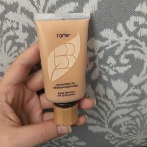 Tarte BB tinted moisturizer (Tan)