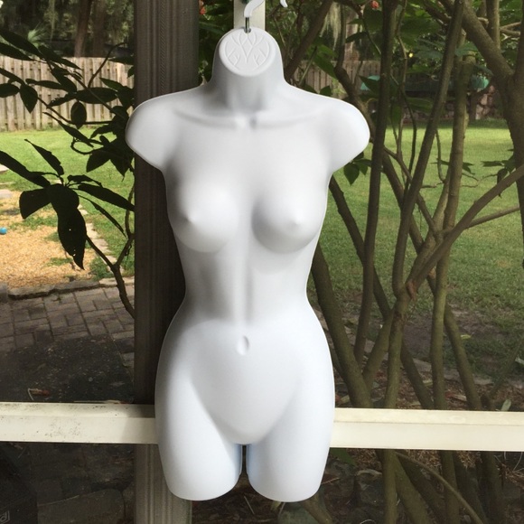Body Forms Display that hangs for clothing - Picture 2 of 2