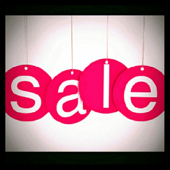 25-80% OFF ALL ITEMS IN MY CLOSET!! DESIGNER !!