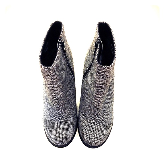 ASOS Shoes - ASOS fashion ankles boots