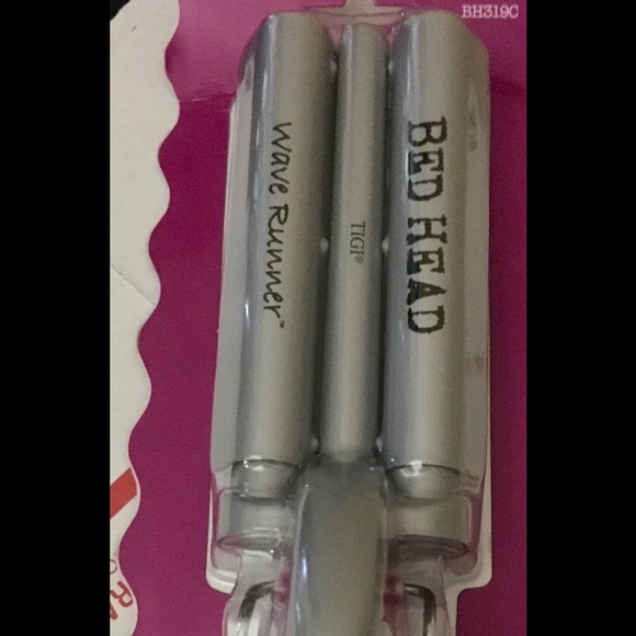 Bed Head wave runner curling iron