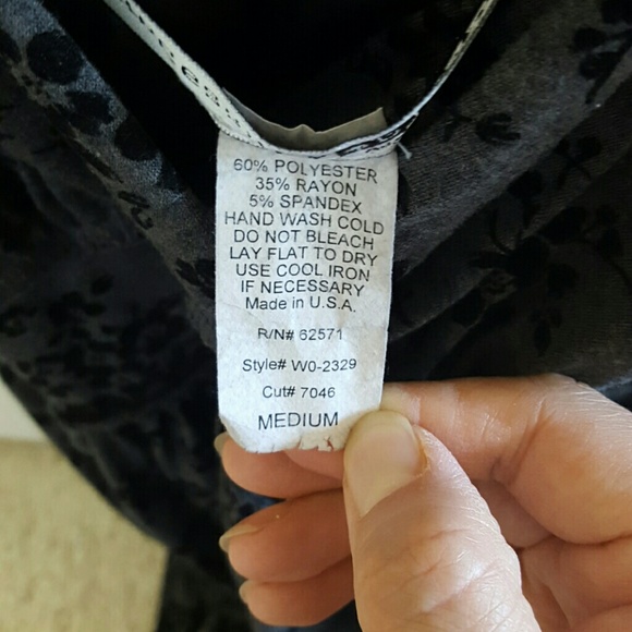 Dress - Picture 3 of 4