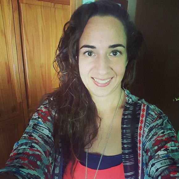 Meet your Posher, Ashley