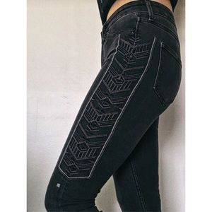 H&M skinny embroidered pants