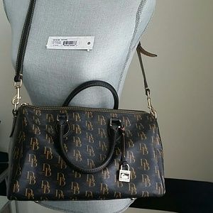 Dooney& Bourke Satchel