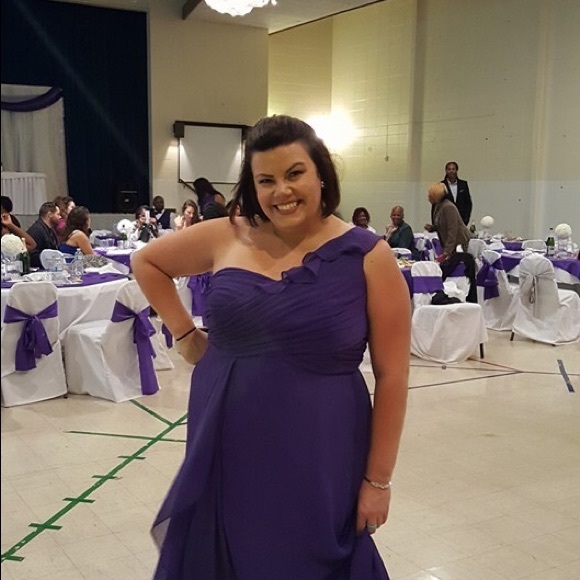 Meet your Posher, Jennie - Picture 1 of 1