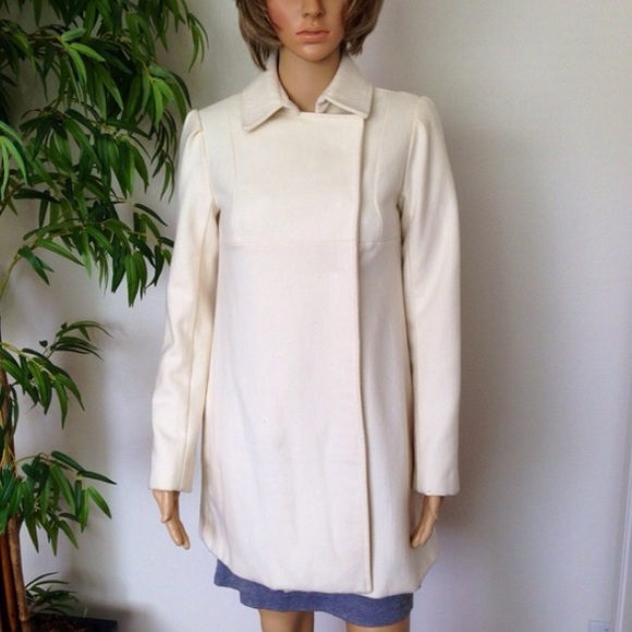 BB Dakota Jackets & Blazers - BB Dakota 1960 Jackie Onassis Off White Swing Coat
