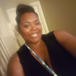 Meet your Posher, Chanel