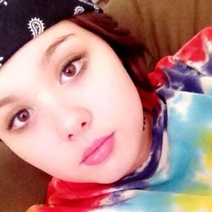 Meet your Posher, Haylee