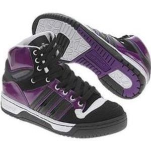 Adidas purple shoes size 8 1/2