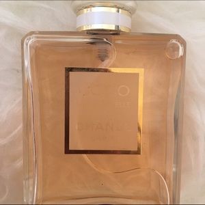 Coco Chanel mademoiselle